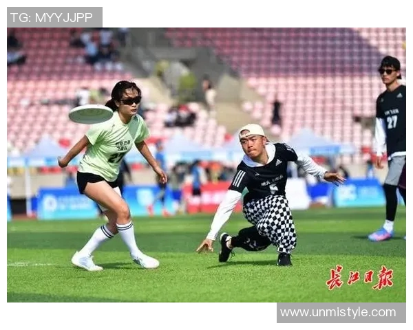 飞盘焦点：深入解析北京飞盘队的战术与技术创新之路